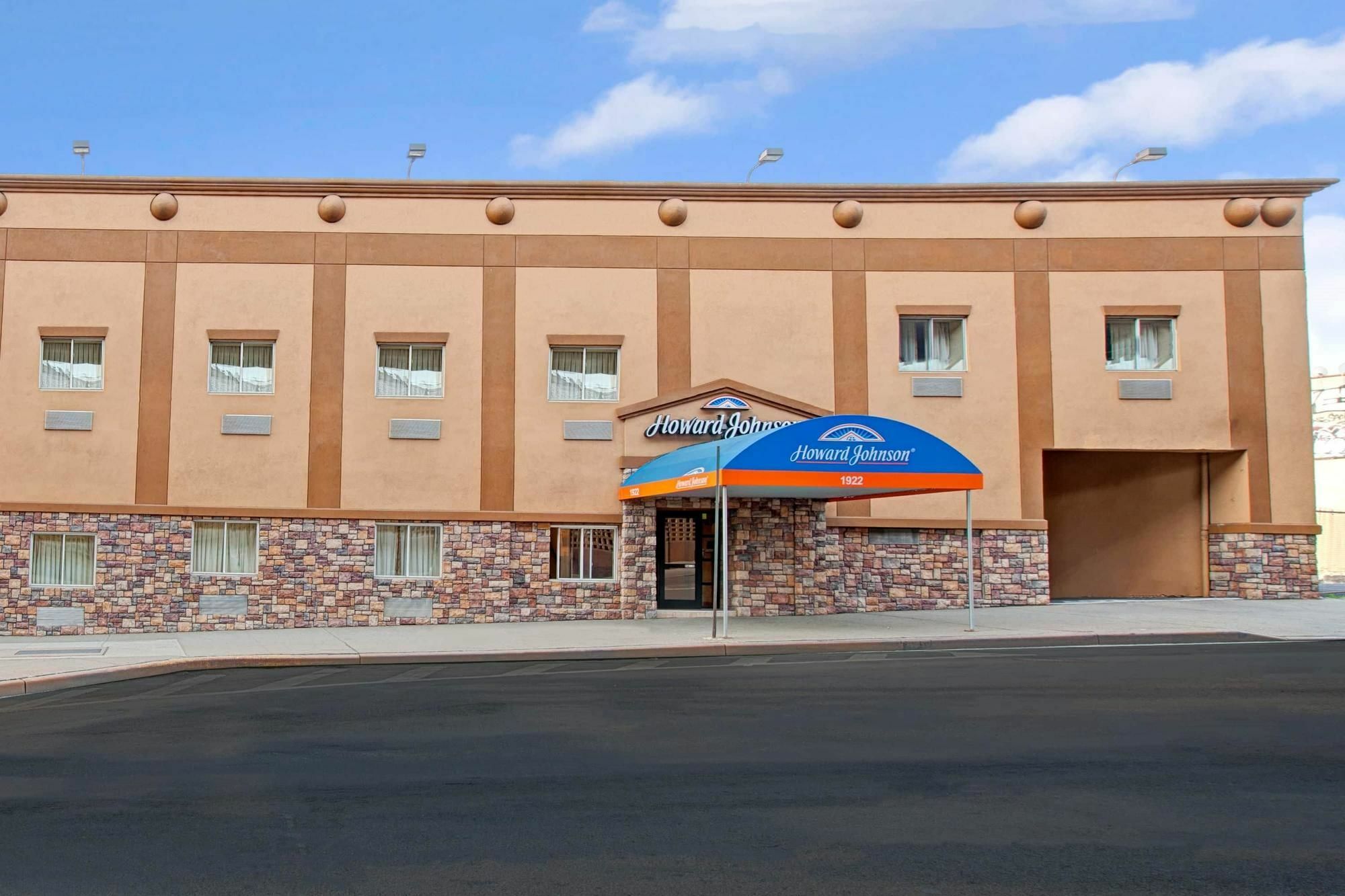 Hotel West Farms